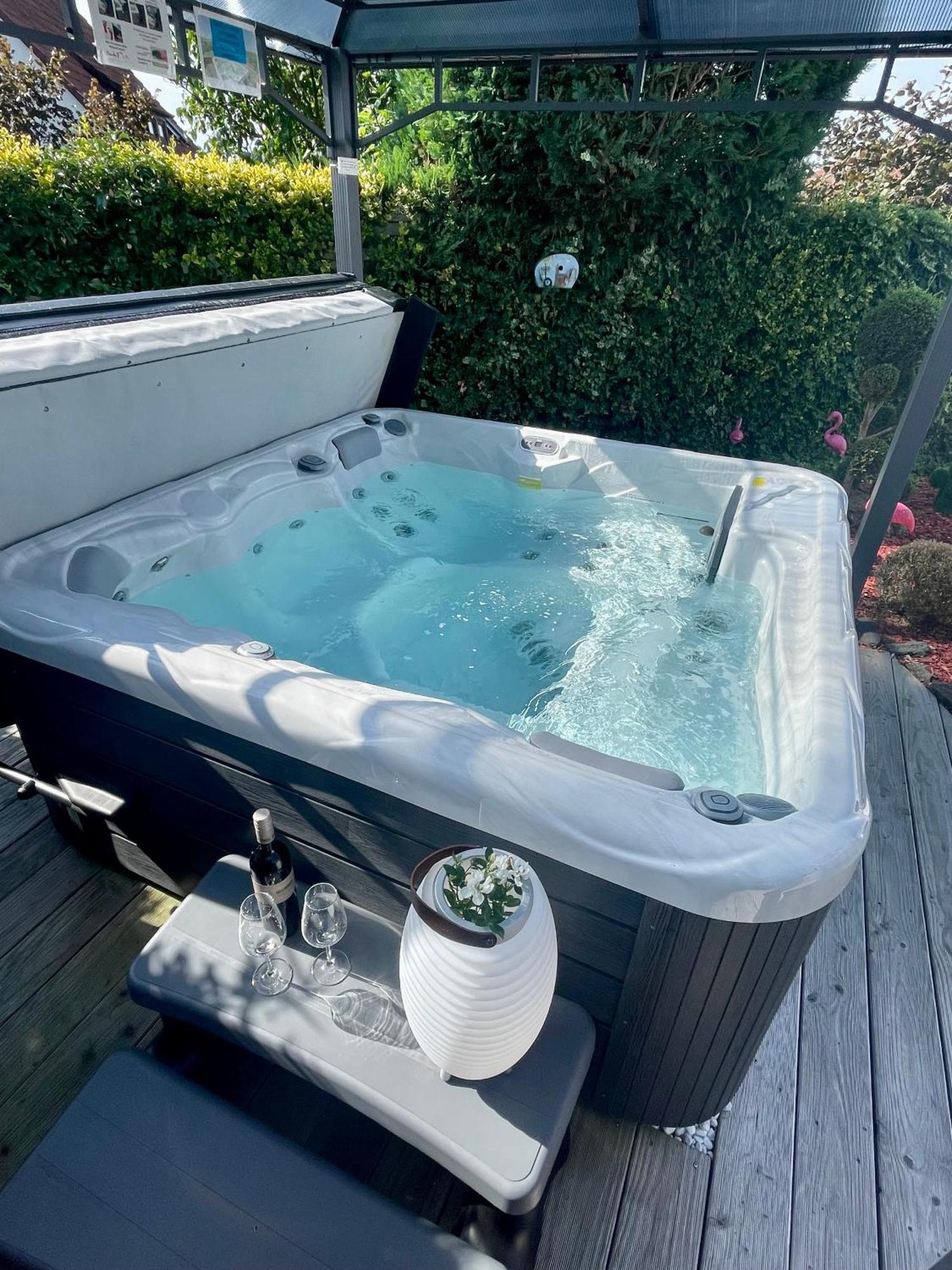 Ferienwohnung Schlossblick - 4 Sterne Sauna Pool Whirlpool Exklusiv ブラウンフェルス エクステリア 写真