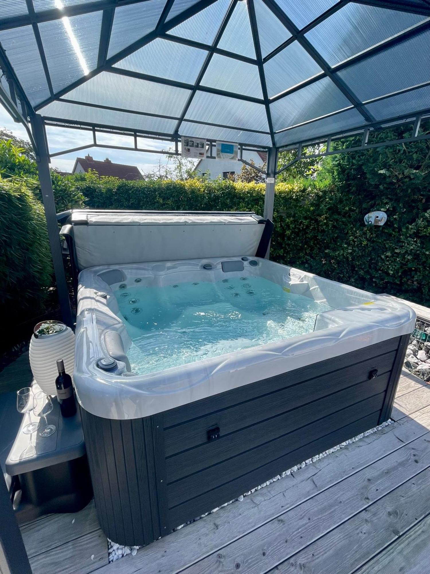 Ferienwohnung Schlossblick - 4 Sterne Sauna Pool Whirlpool Exklusiv ブラウンフェルス エクステリア 写真