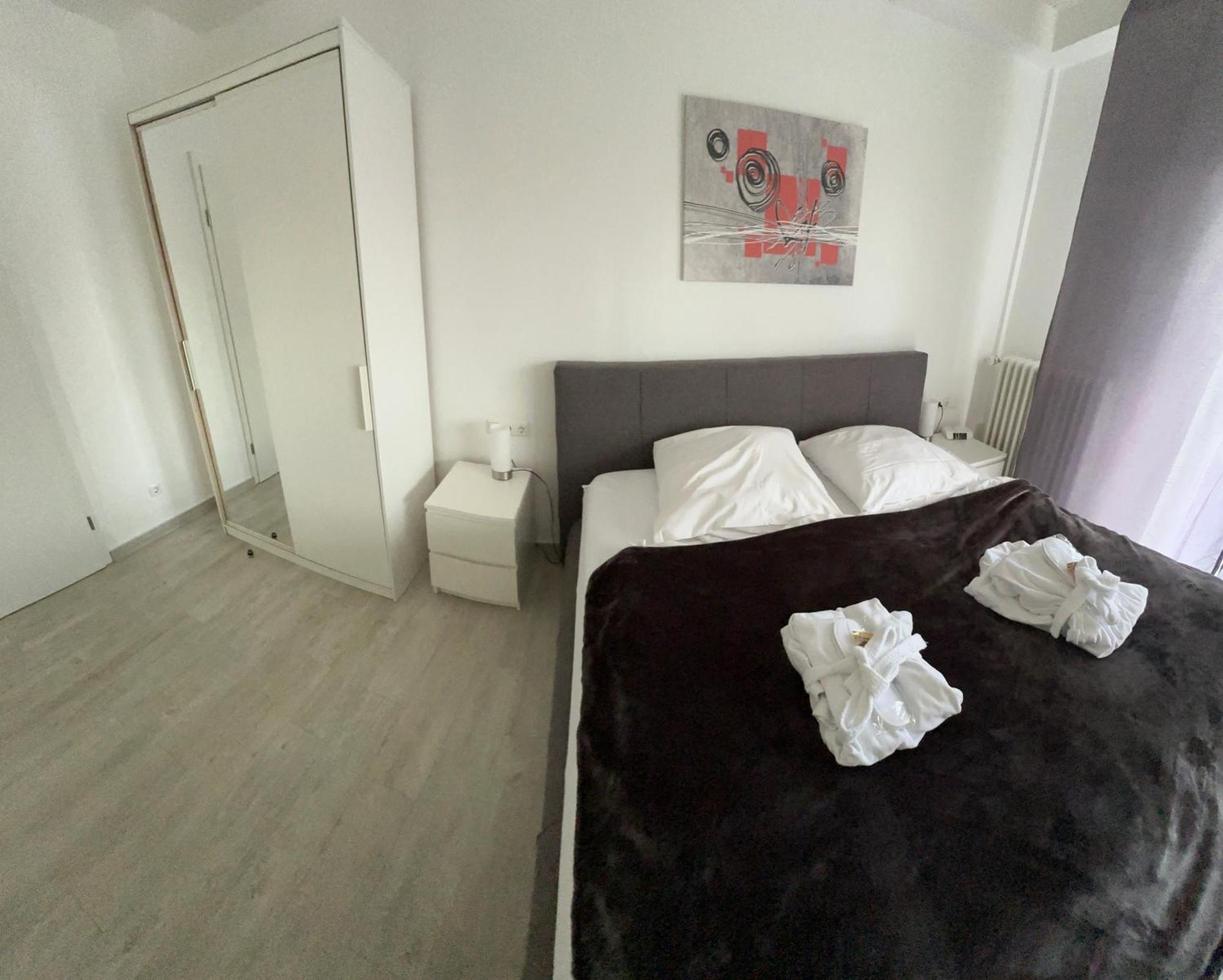 Ferienwohnung Schlossblick - 4 Sterne Sauna Pool Whirlpool Exklusiv ブラウンフェルス エクステリア 写真