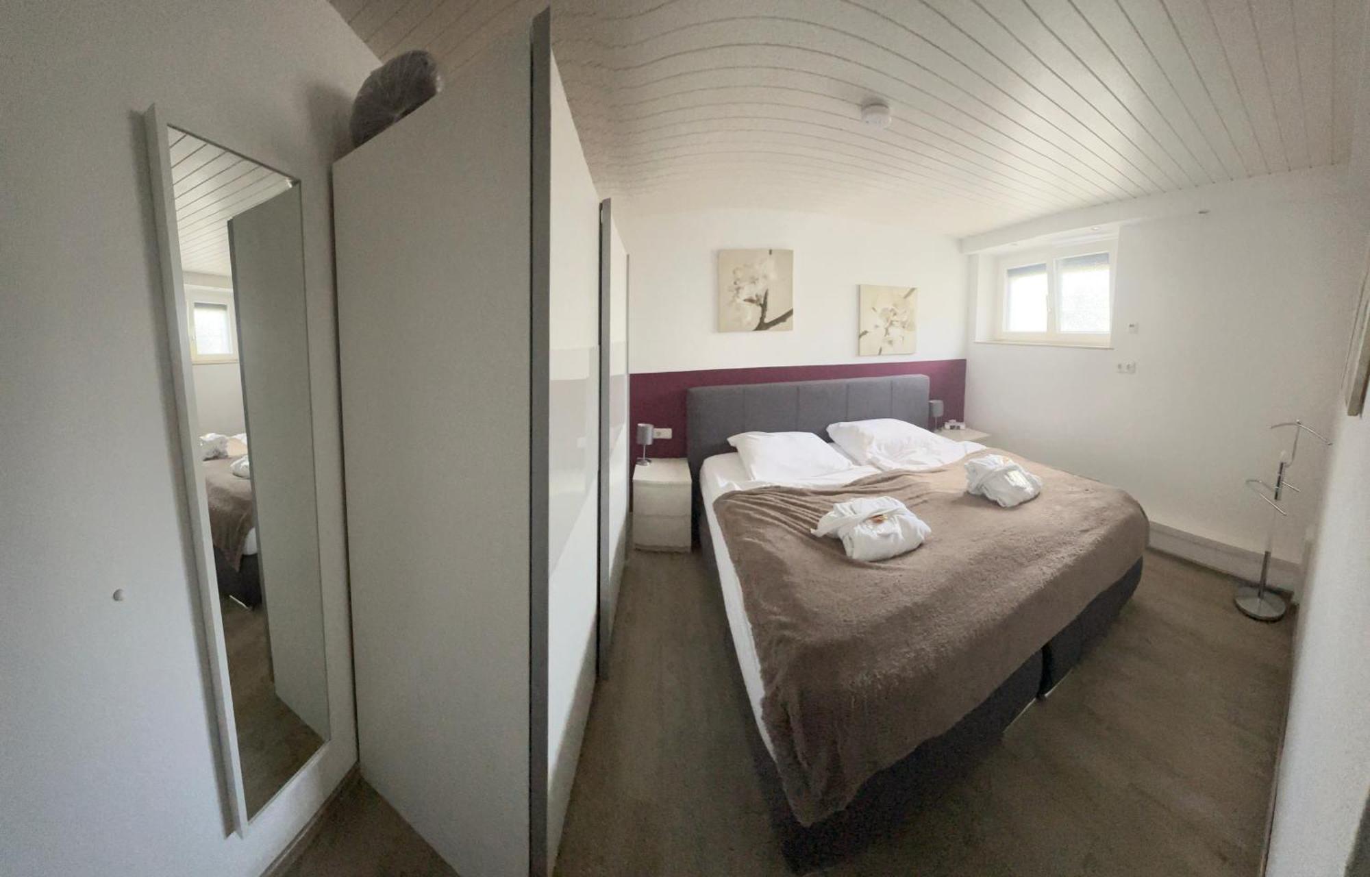 Ferienwohnung Schlossblick - 4 Sterne Sauna Pool Whirlpool Exklusiv ブラウンフェルス エクステリア 写真