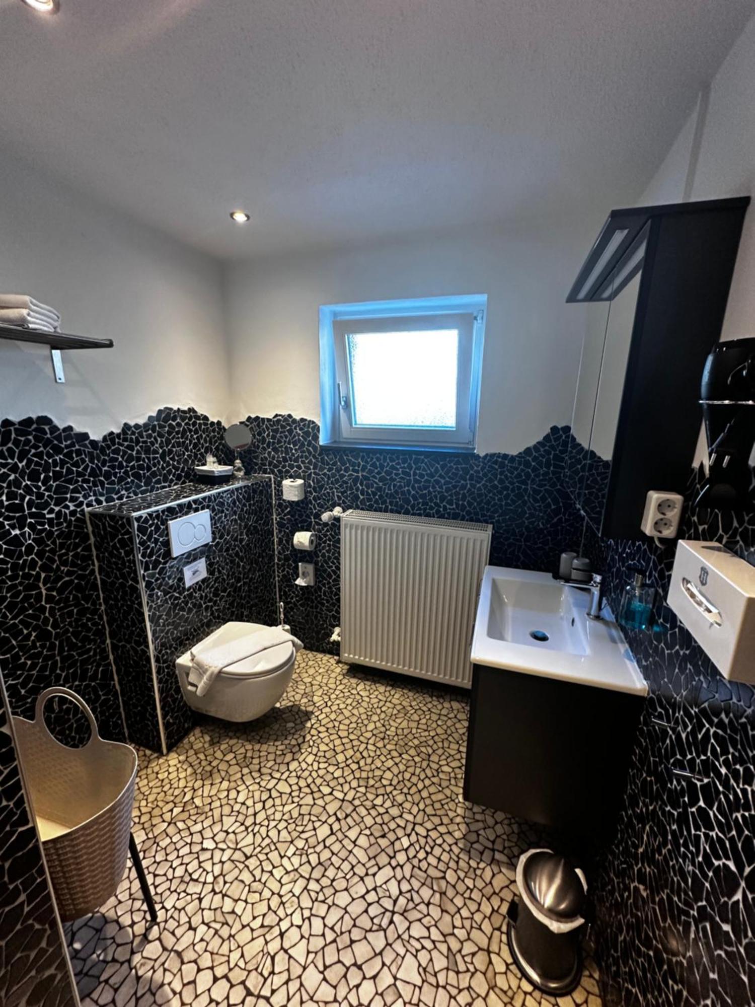 Ferienwohnung Schlossblick - 4 Sterne Sauna Pool Whirlpool Exklusiv ブラウンフェルス エクステリア 写真